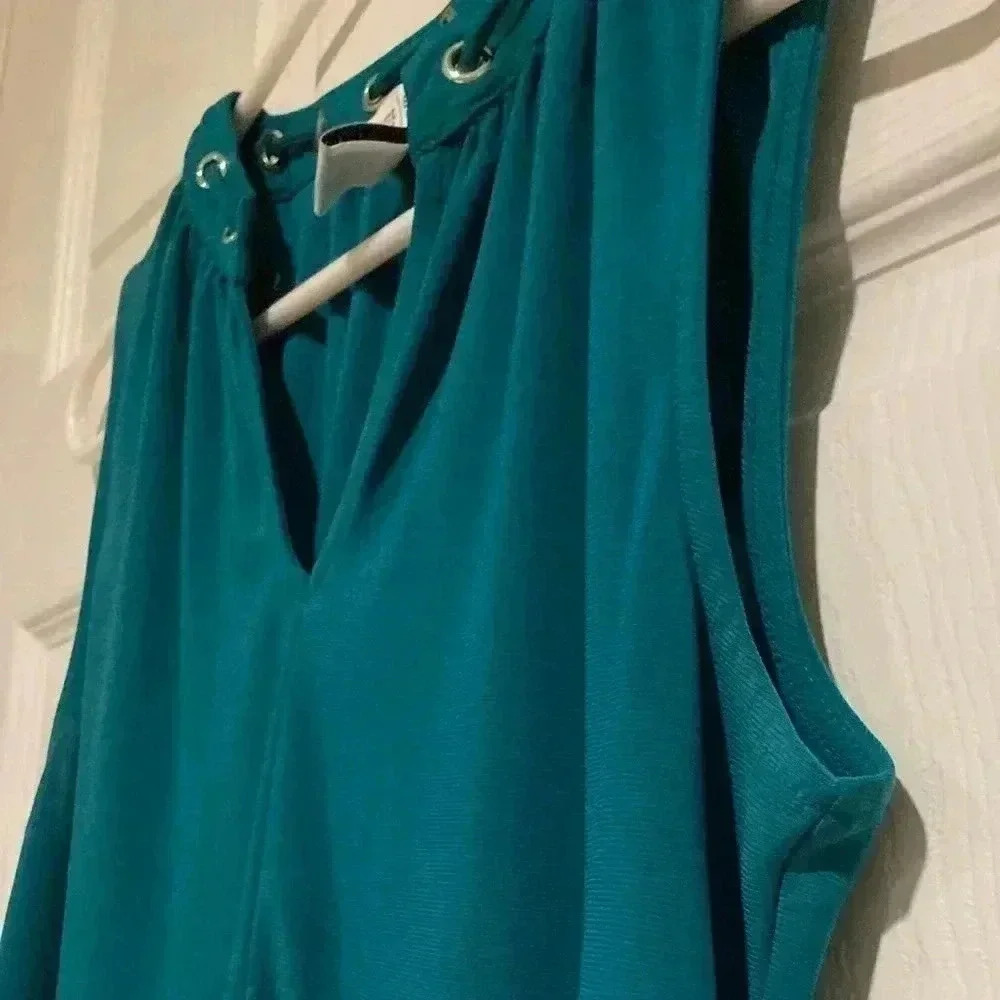 White House Black Market Women’s Sleeveless Blouse Top Turquoise Sz. XS - Picture 3 of 6